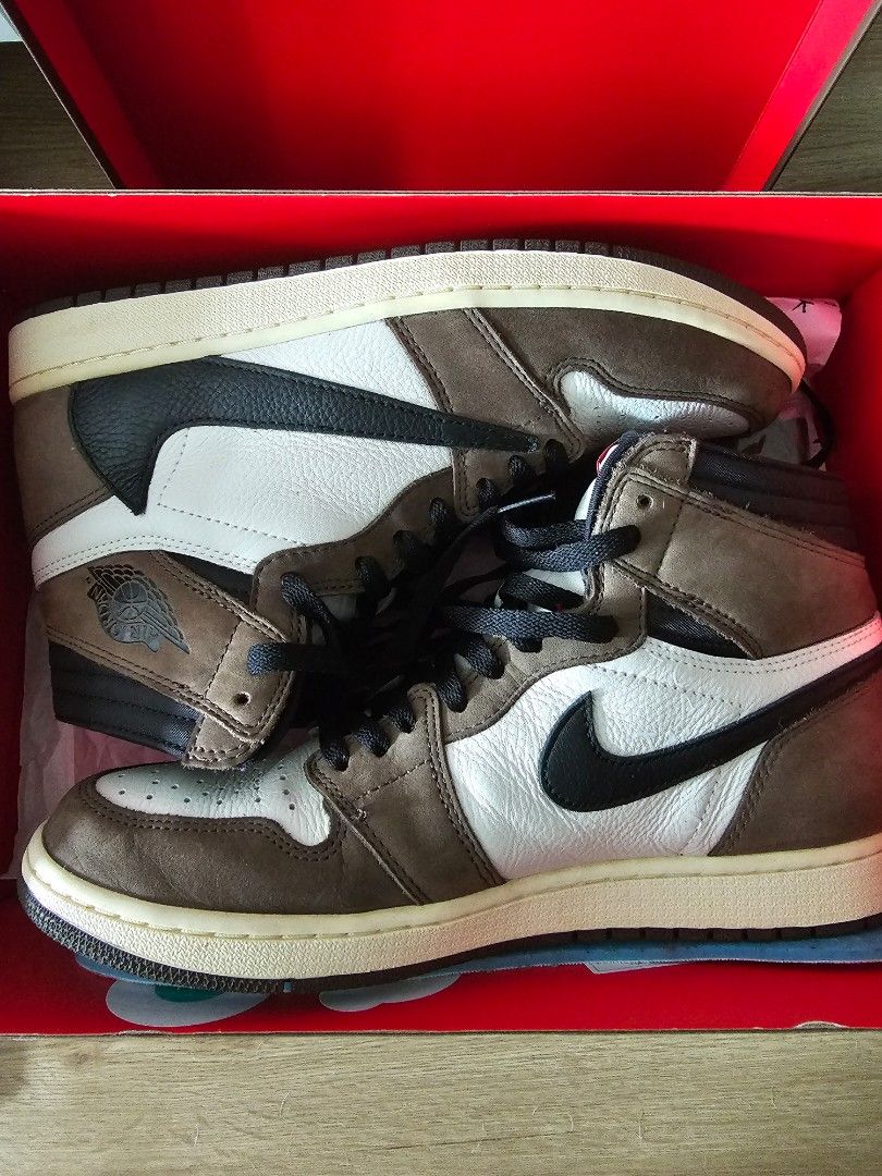Red travis scott jordan 1 on sale