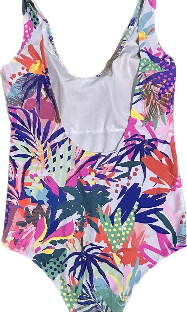Tropical Print One Piece Swimsuit (Category: Bikinis & Swimsuits) located in Marilao. Submitted by hiphipster (Listing ID 1248812309, Image 2). Description: Please manage expectations. This is well used in good condition. .