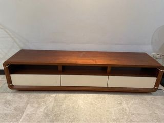 (Category: ) located in . Submitted by g.low. (Listing ID 1248719278, Image 1). Description: .