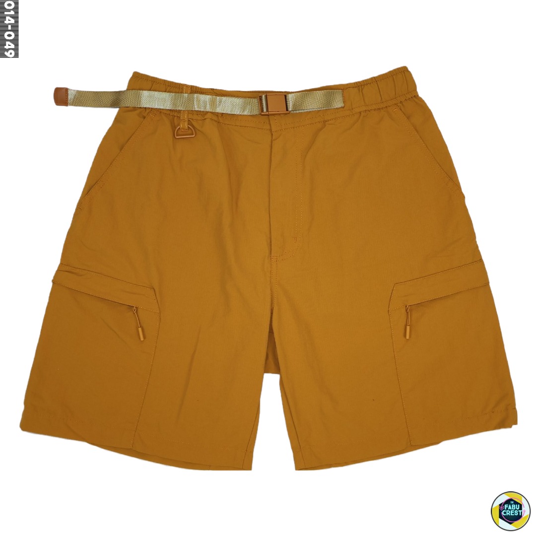 UNIQLO NYLON UTILITY GEARED SHORTS on Carousell