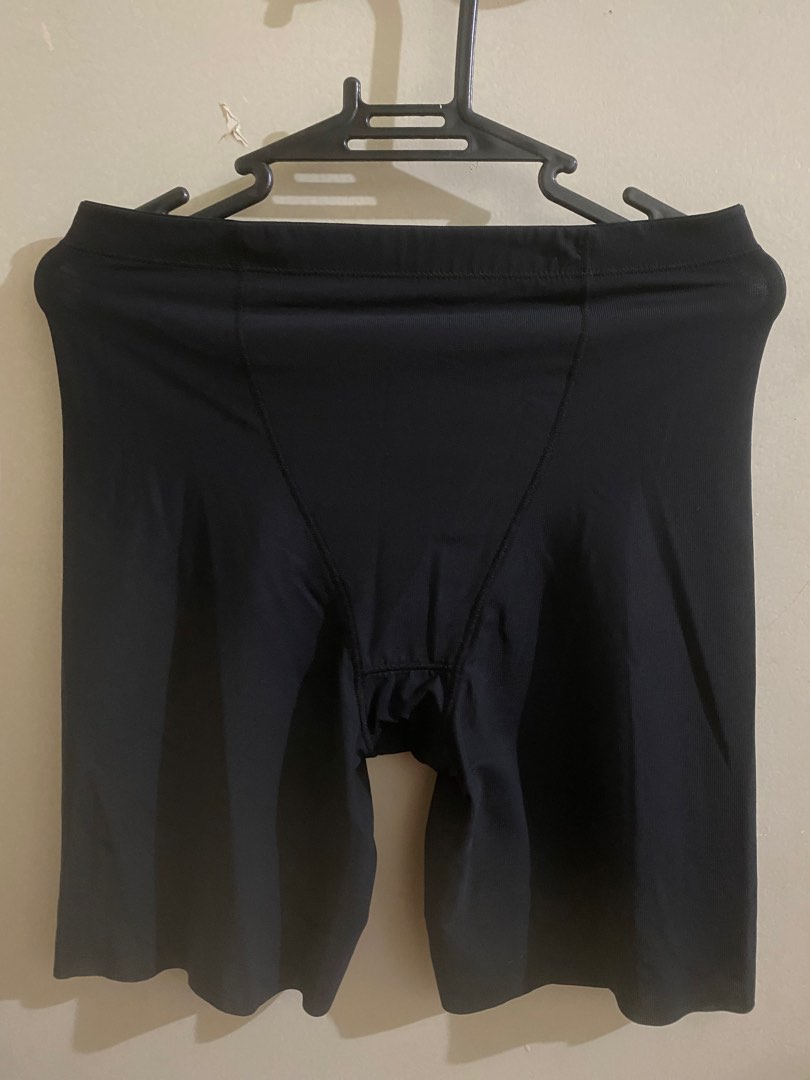 UNIQLO Body Shaper, Women's Fashion, New Undergarments & Loungewear on  Carousell