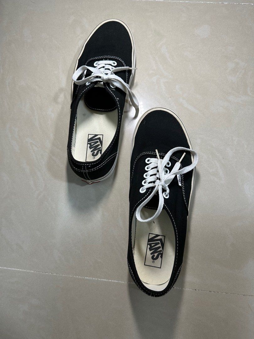 Vans store 721356 black