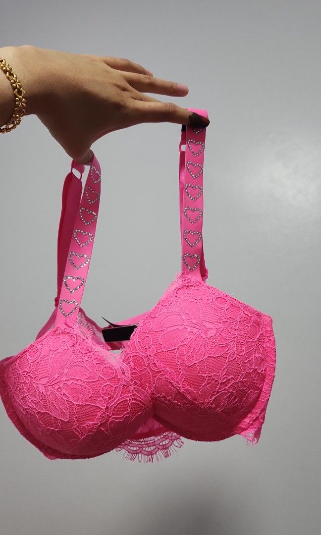 Victoria secret bright pink 32c bra in excellent condition