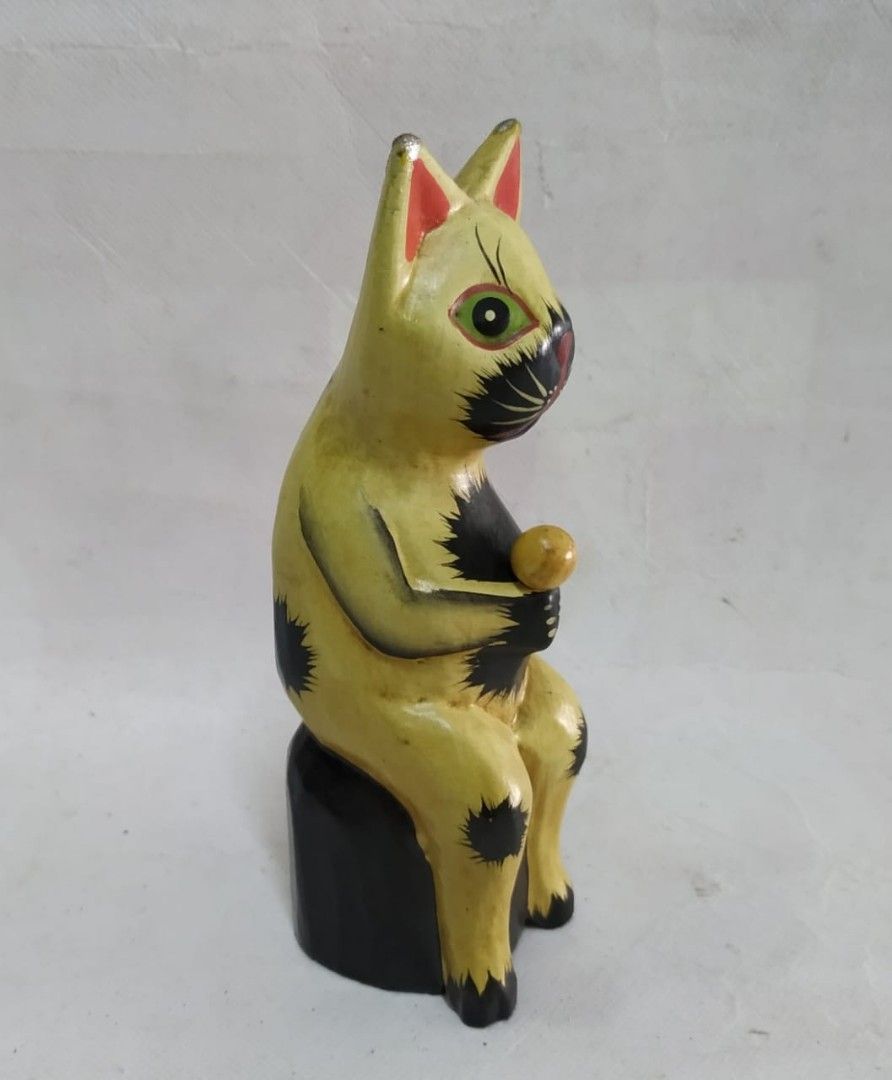 Vintage Siamese Cat Figurine Siamese Cat Cat Figurines Made in Japan Cat Figurine  Kitten Figurine Cat Decor 