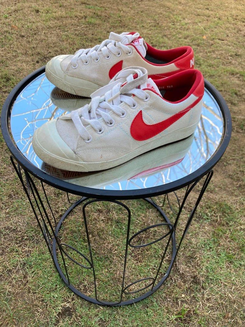 Canvas nikes from the top 80s