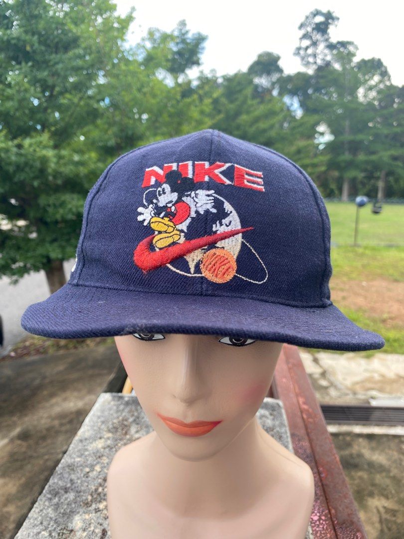 mickey mouse nike cap