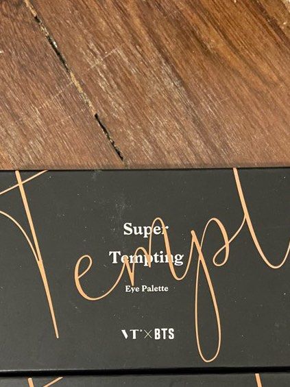 Vt X Bts Super Tempting Eye Palette VT X BTS Super Tempting Eye Palette BTS… 新作通販 - アイシャドウ