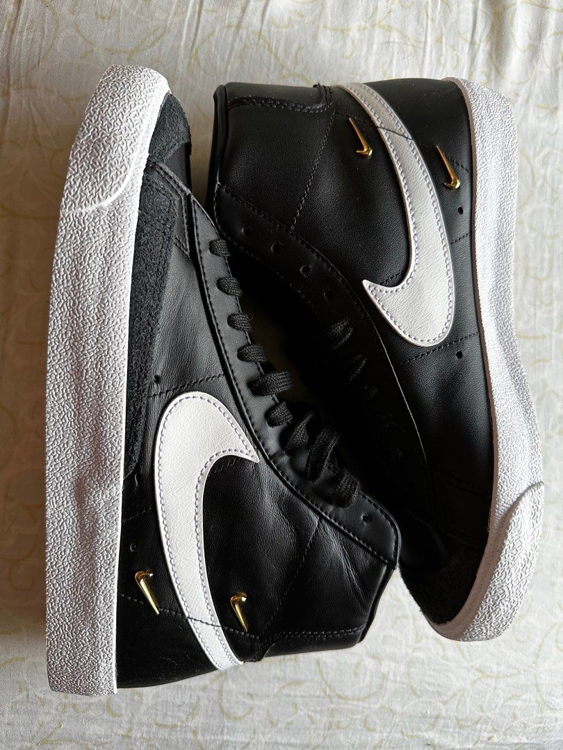 W Nike Blazer Mid 77 SE Men s Fashion Footwear Sneakers on