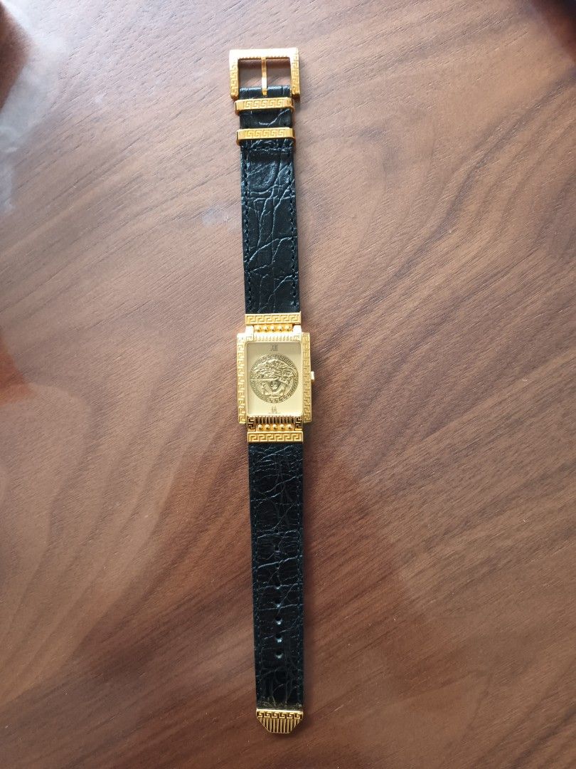 Gianni versace signature watch gold plated g20 sale