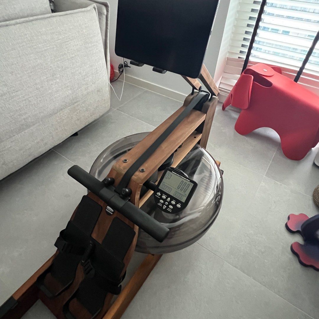 Waterrower rowing machine, Sports Equipment, Exercise & Fitness, Cardio