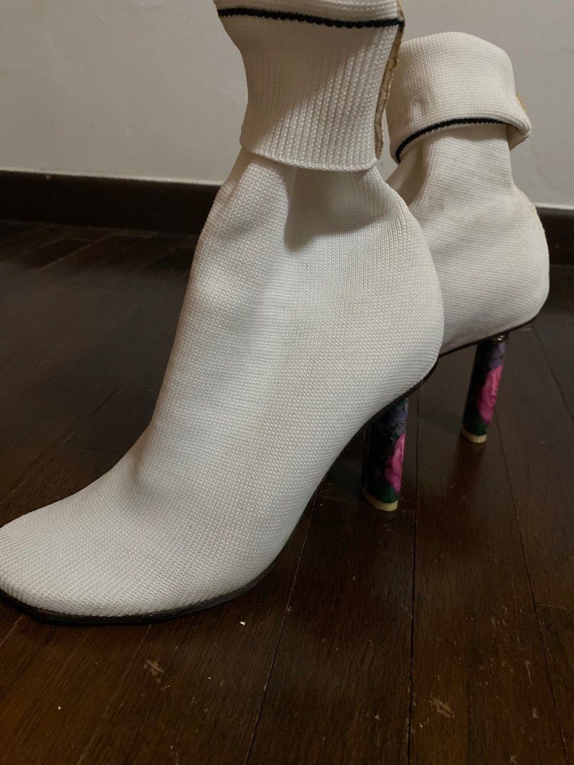 White sock new arrivals heel boots