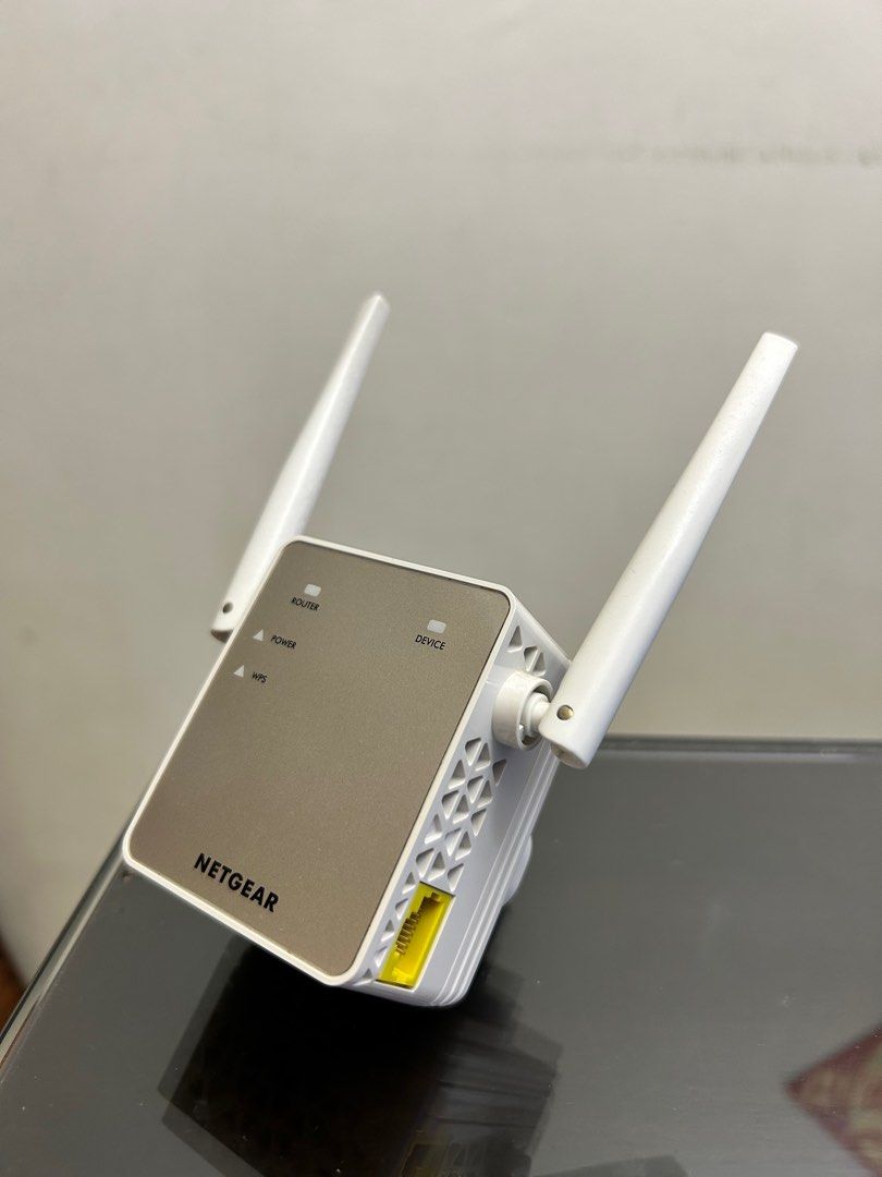 Netgear AC1200 Wifi Extender (EX6120), Computers & Tech, Parts &  Accessories, Networking on Carousell