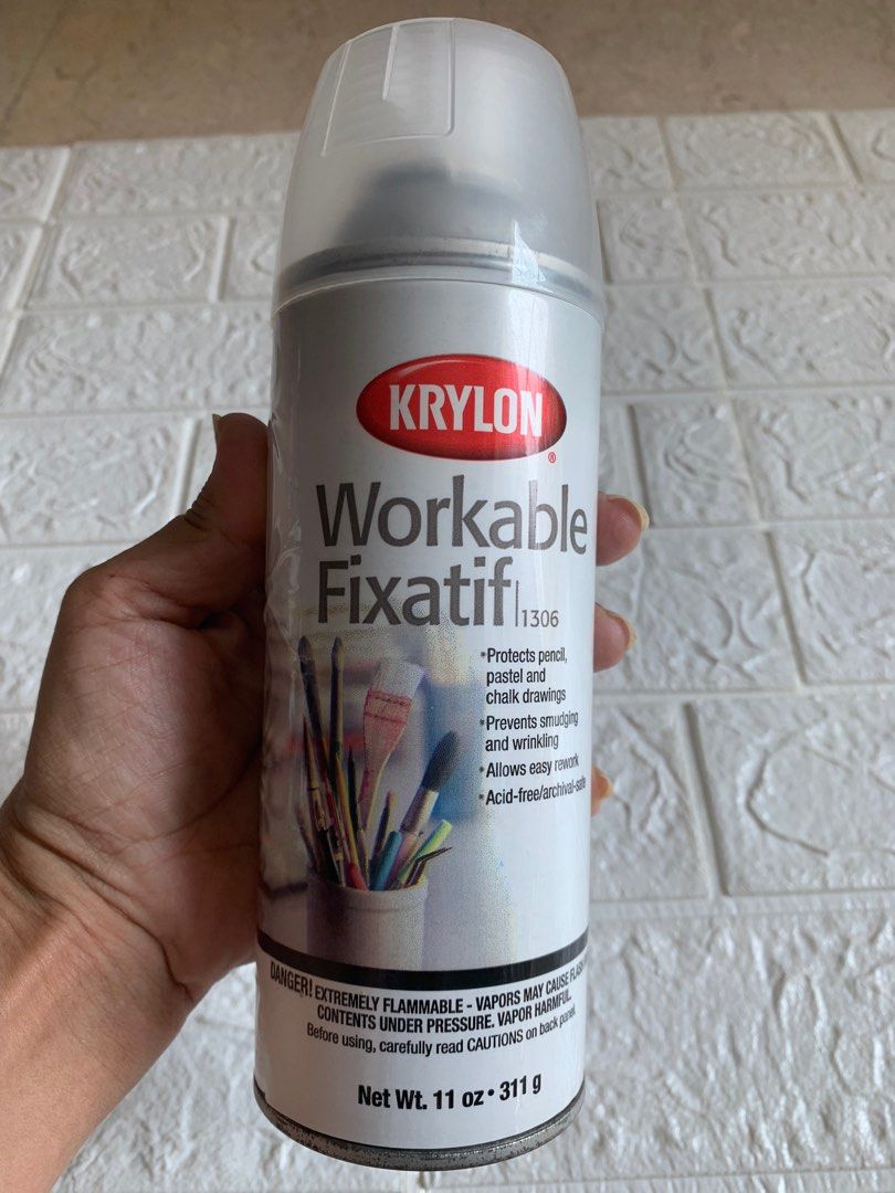 Working fixative spray, Hobbies & Toys, Stationery & Craft, Craft ...