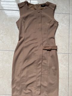 (Category: ) located in . Submitted by thrift_boutique (Listing ID 1248732890, Image 1). Description: .