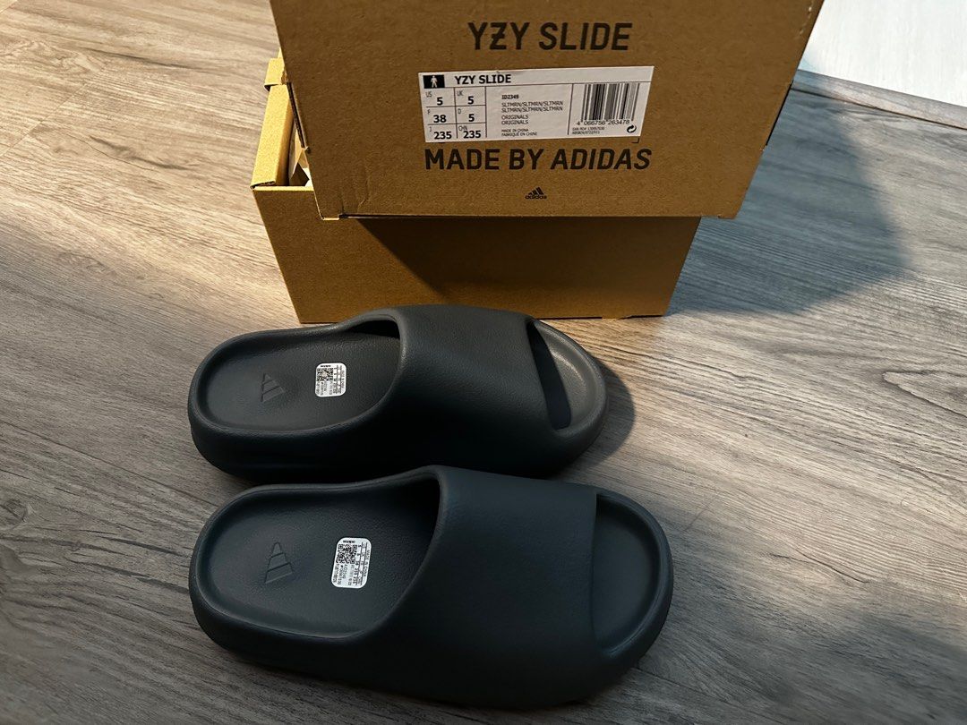 adidas YEEZY Slide Slate Marine 23.5
