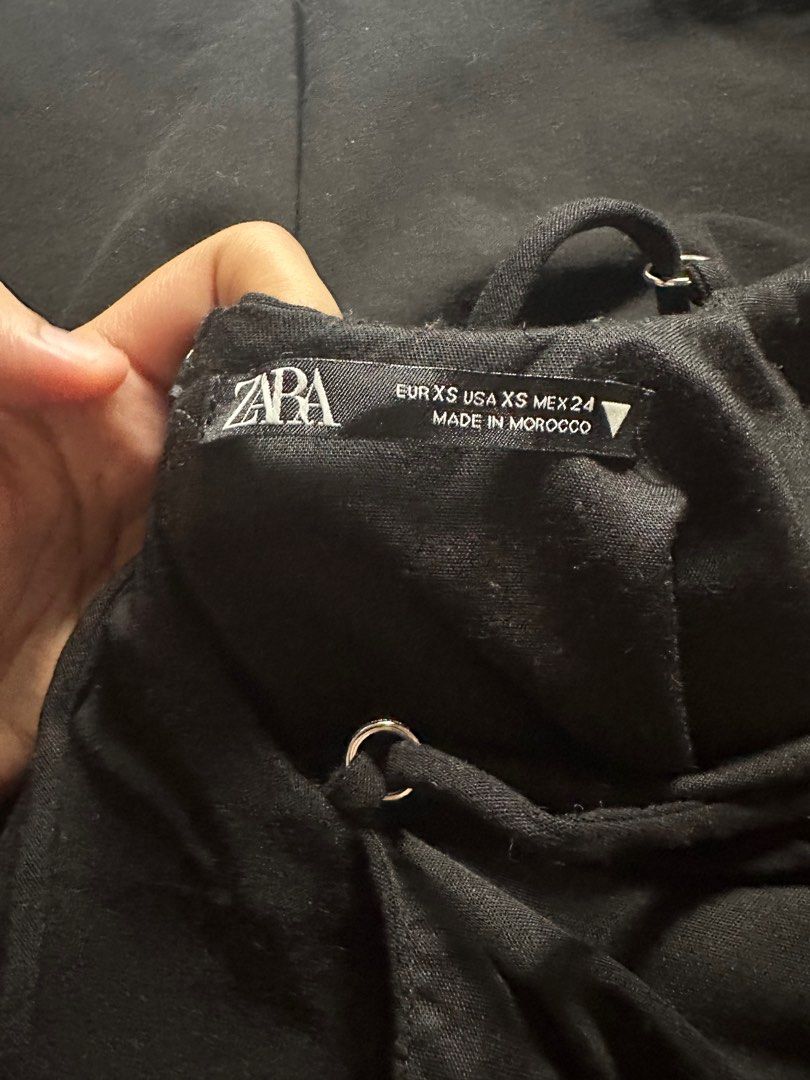 Zara Linen Black Backless Dress (Category: Dresses) located in Quezon City. Submitted by marseille_ (Listing ID 1248734417, Image 3). Description: Zara Linen Backless Dress in Black - Straps are adjustable - Never worn only washed - Bought for around 2.5k .