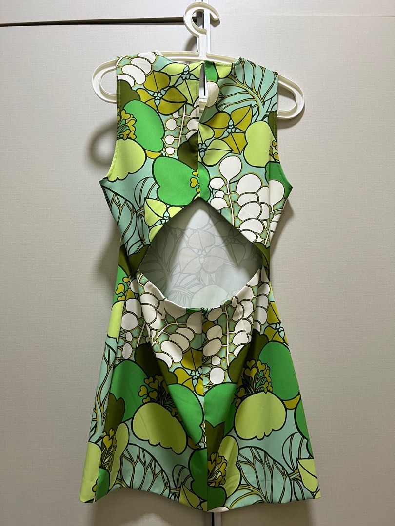 Zara retro dress store
