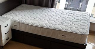 （分類：）位於 。 由 bigbeesell 提交（商品編號 1248950994，圖片 1）。簡介： 。