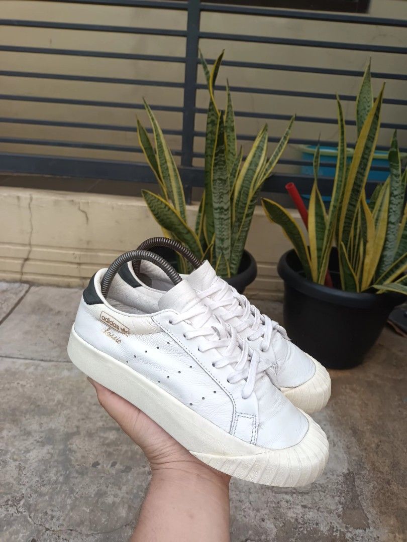 Adidas Everyn Classic size 36 37 insole 22 5