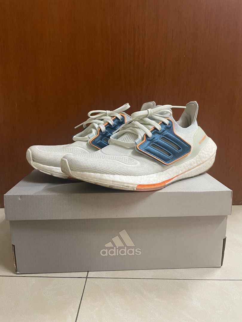 Adidas Ultraboost 22 GY6227, Men's Fashion, Footwear, Sneakers on Carousell