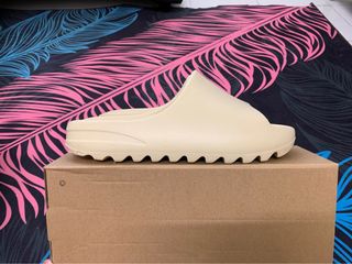 (Category: ) located in . Submitted by izz.thrifts (Listing ID 1248985376, Image 1). Description: .