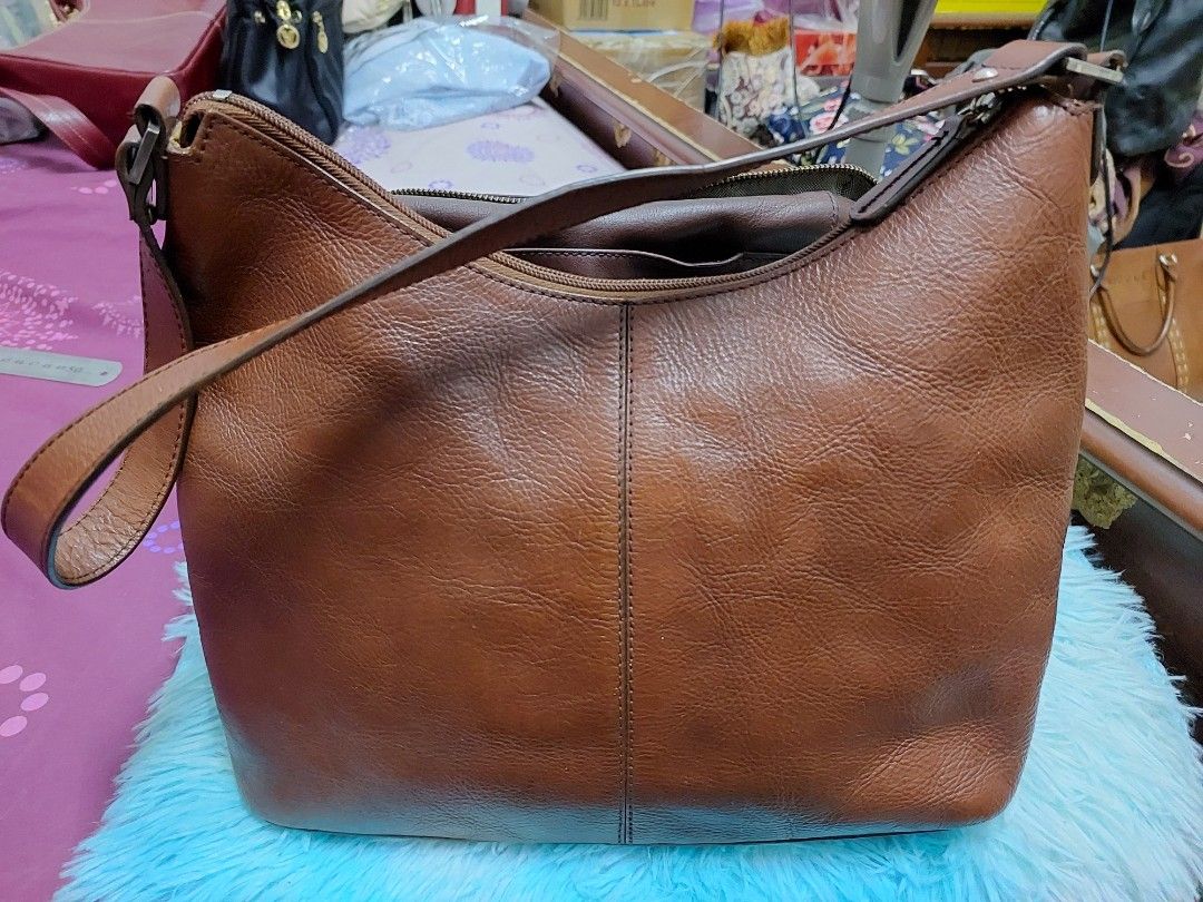 Aigner sales shoulder bag