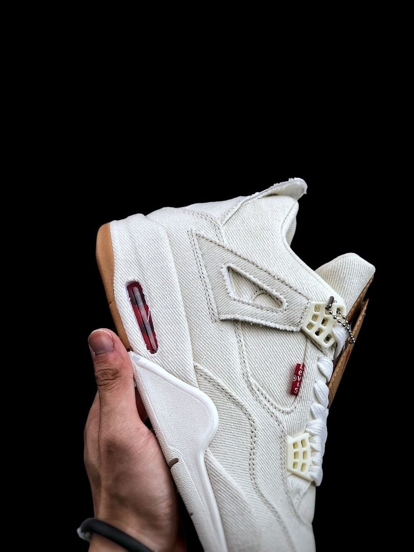 travis scott aj 4