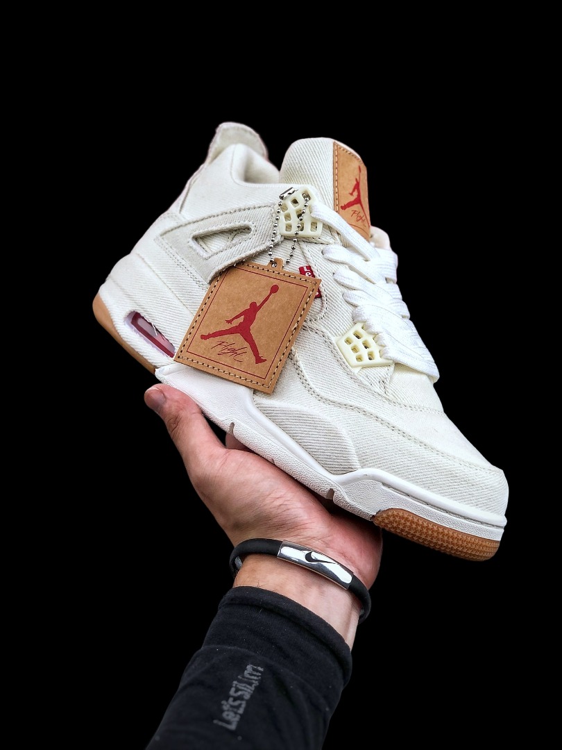 travis scott aj 4