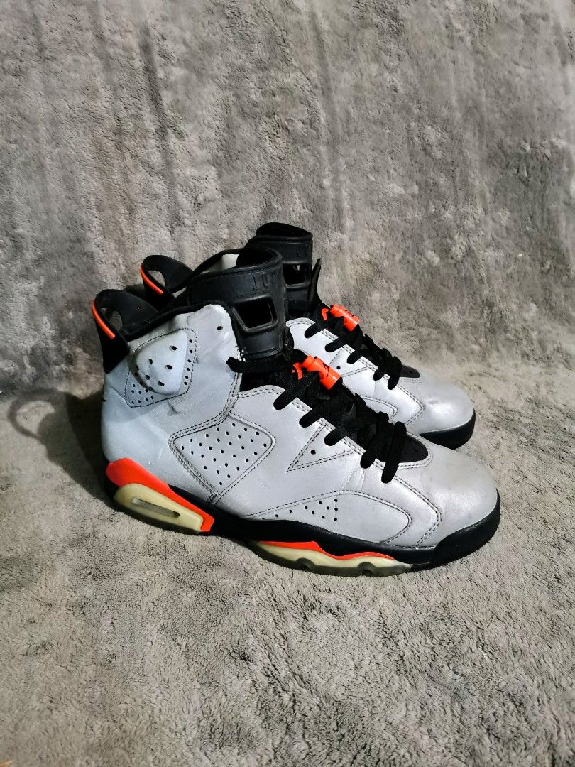 AIR JORDAN 6 RETRO