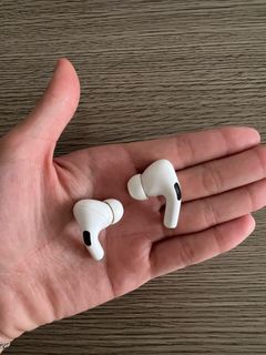 （分類：）位於 。 由 badbunny_ 提交（商品編號 1248946005，圖片 1）。簡介： 。