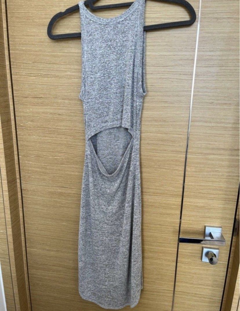Aritzia store yasmin dress