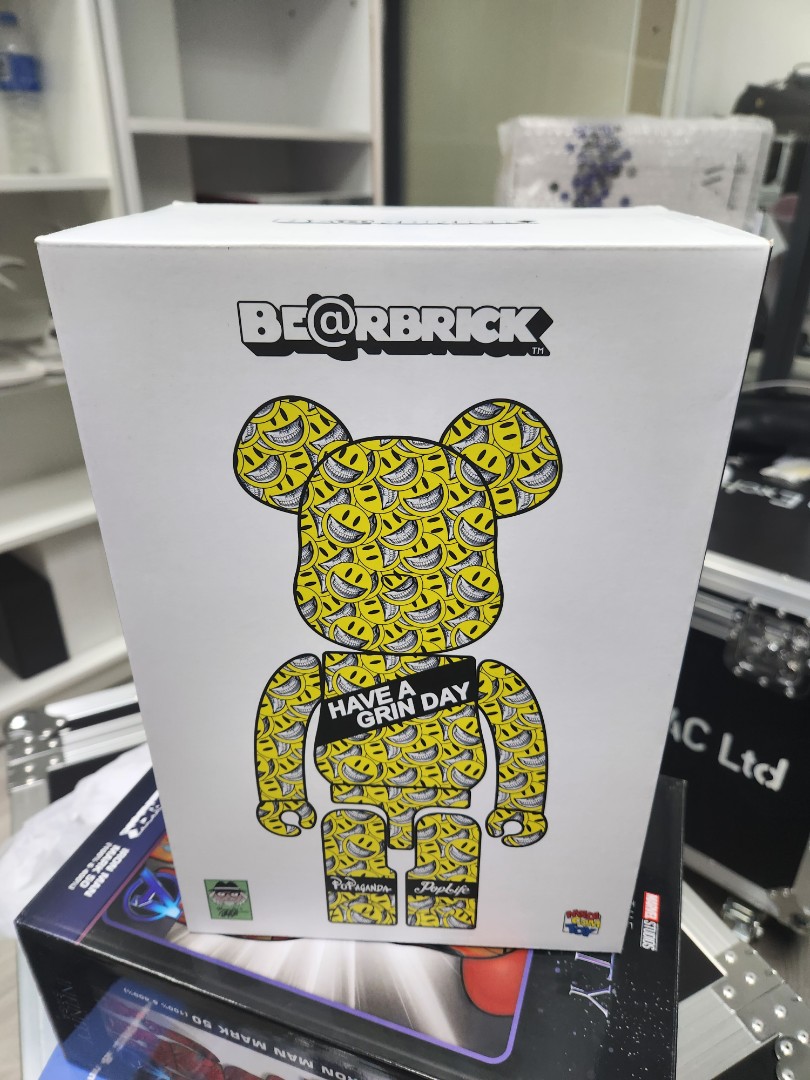 Bearbrick Be@rbrick have a grin day 400% + 100%, 興趣及遊戲, 玩具
