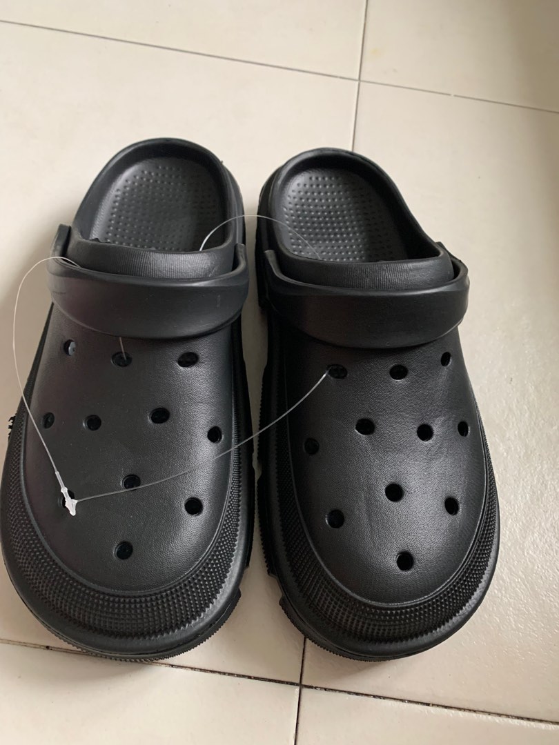 Black rubber shoes, Men's Fashion, Footwear, Flipflops and Slides on Carousell