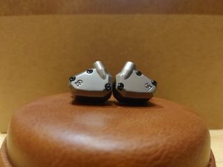 （分類：）位於 。 由 ar_h0 提交（商品編號 1248979115，圖片 1）。簡介： 。