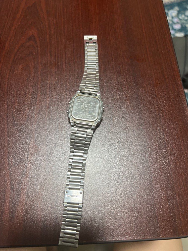 Casio digital watch metal outlet