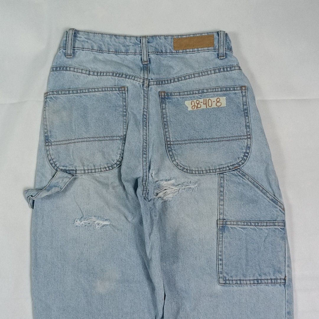 Cello Denim Carpenter Pants (Category: Jeans) located in Las Pinas. Submitted by charlesvincentbonsato (Listing ID 1249006827, Image 2). Description: 📌 Location: Pilar Village, Las Piñas City 🚛 Courier: JNT Express 📩 DM us for more. There's a lot of new stuff available, kindly visit my page "Take 'em All"..