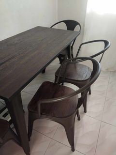 Chairs and table set