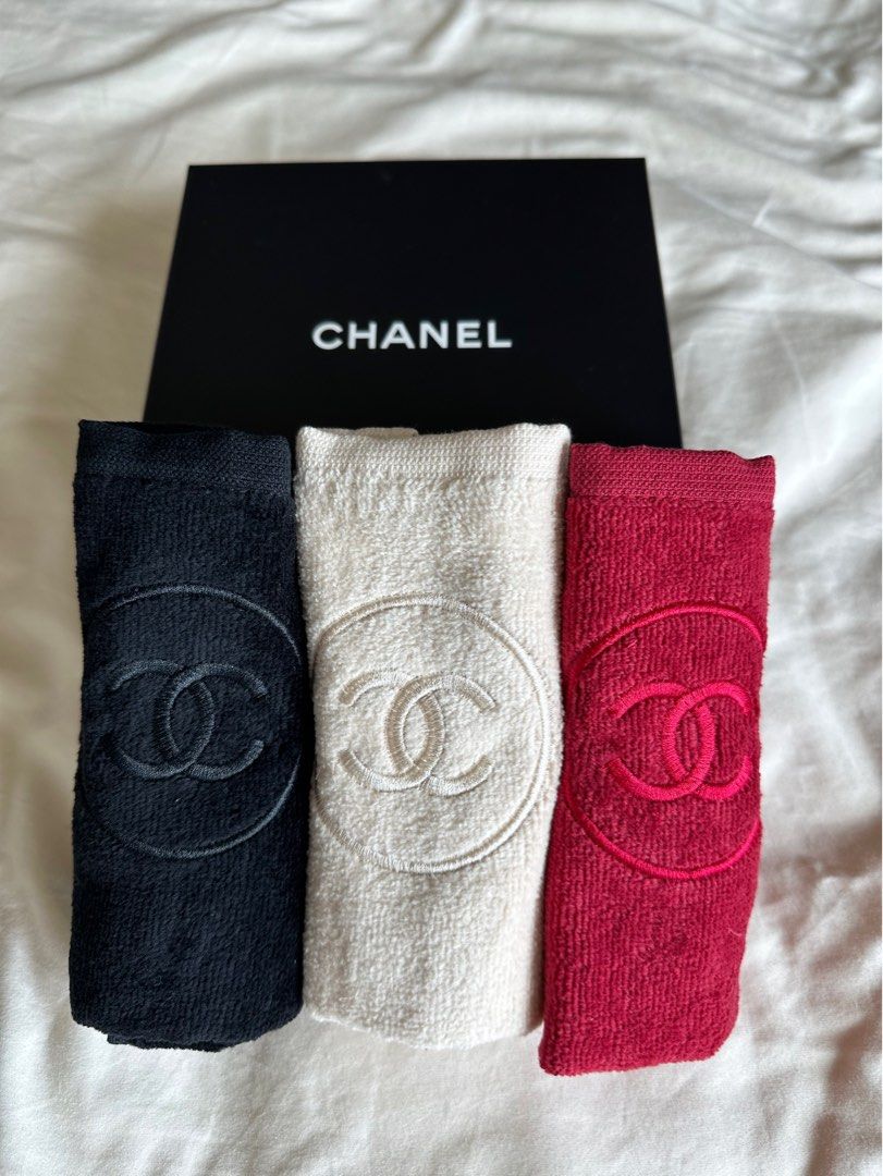 Chanel face sale towel