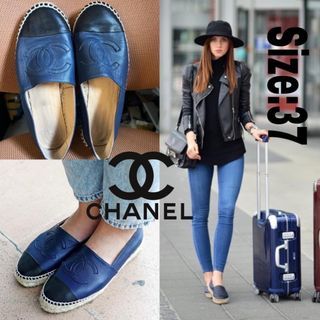 CHANEL SLIP ON SIZE 37