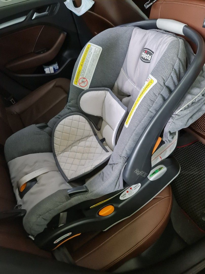 Chicco KeyFit 30 Infant Car Seat and Base Rear Facing Seat for