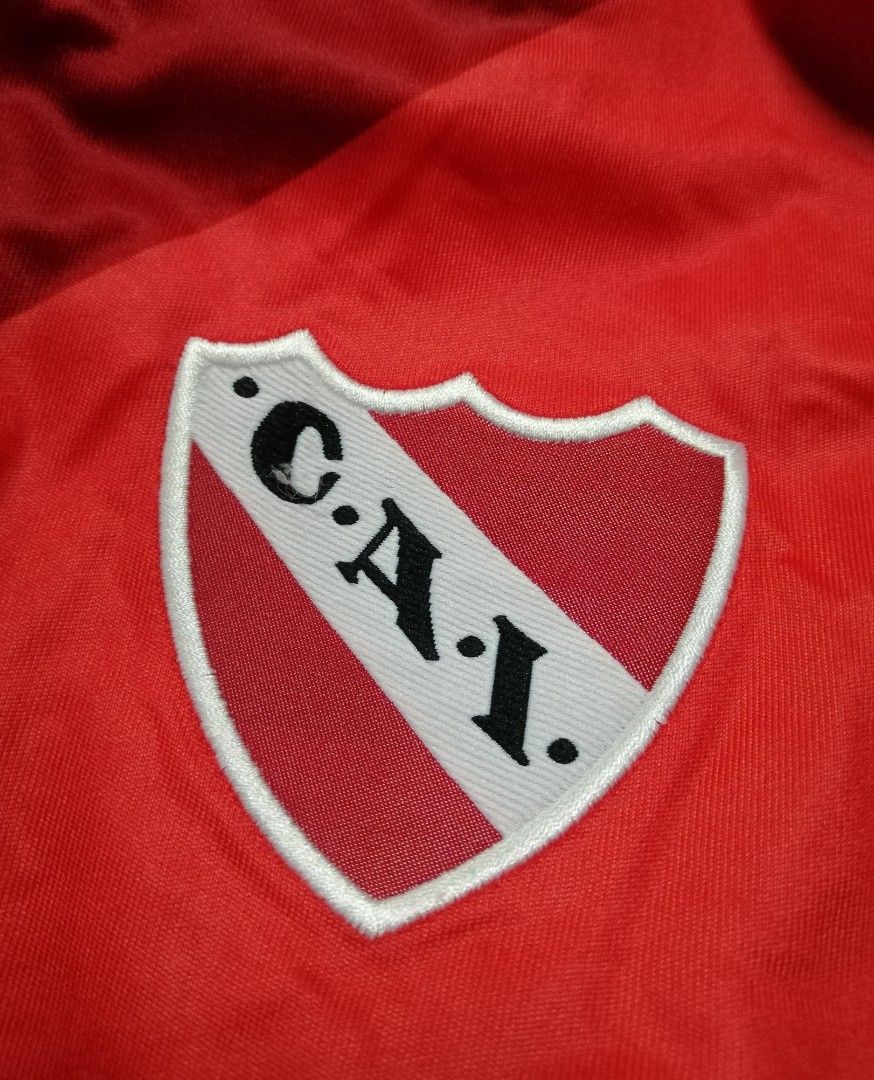 Club Atlético Independiente 2016/17 PUMA Home and Away Kits