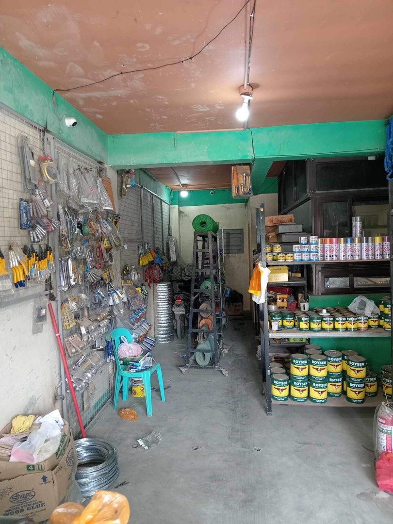 Commercial building 2 storey for sale flood free along c6 road divine