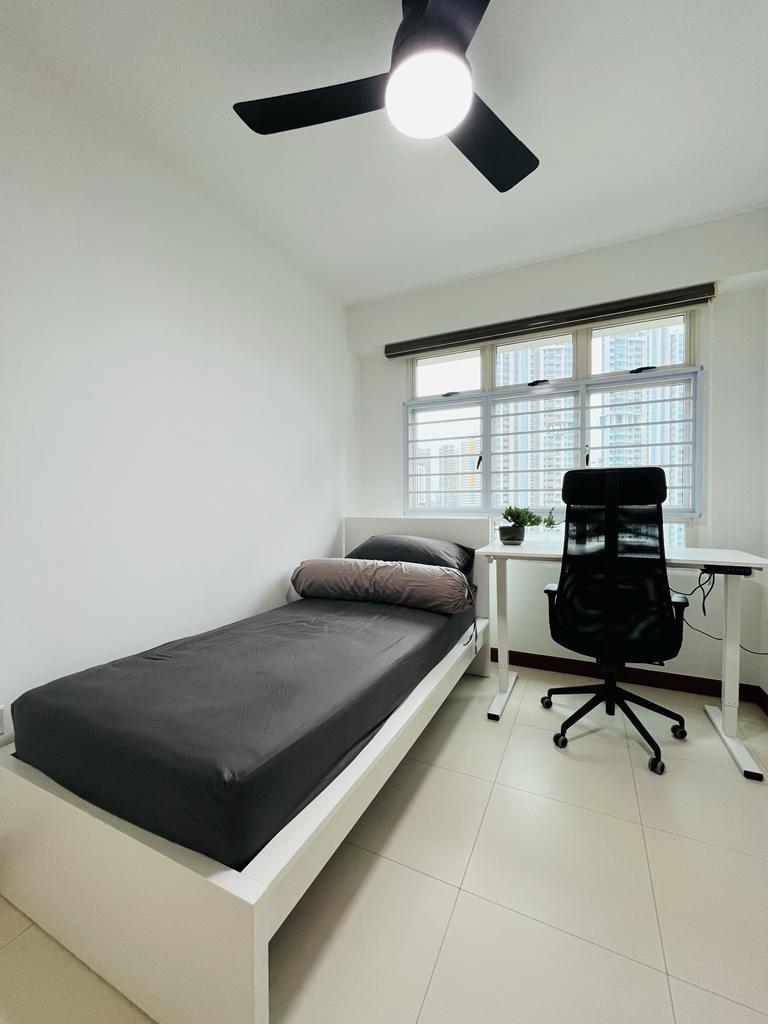 Common Room next to tiong bahru mrt for rental, Property, Rentals, HDB