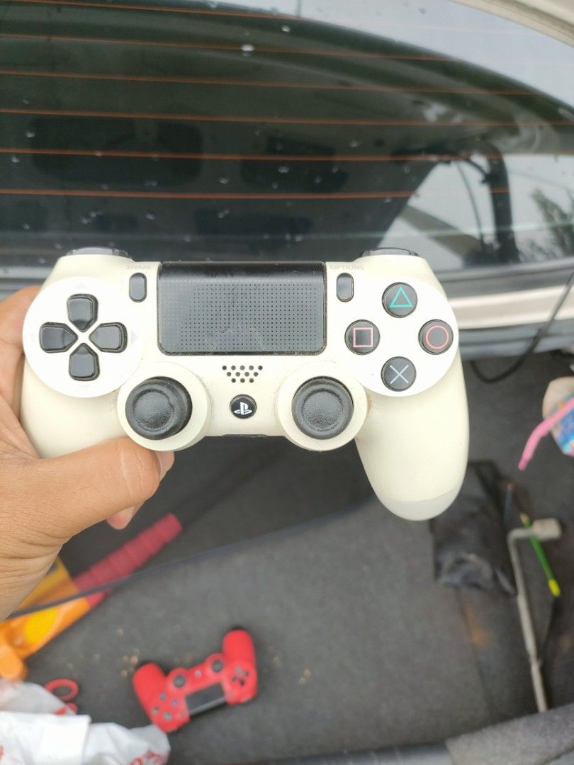Ps4 remote discount for sale