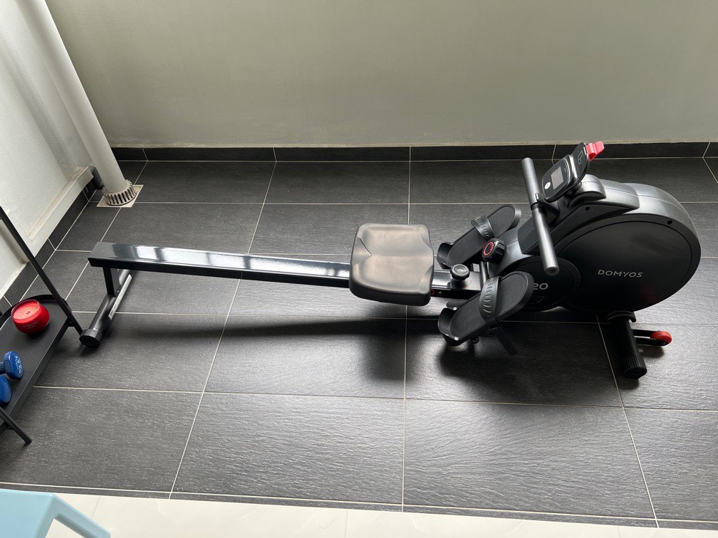 Decathlon domyos 120 rowing machine, Sports Equipment, Exercise