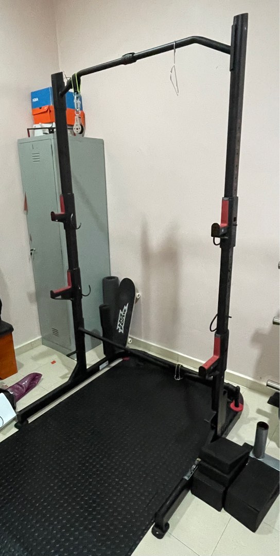 Gym hot sale flooring decathlon