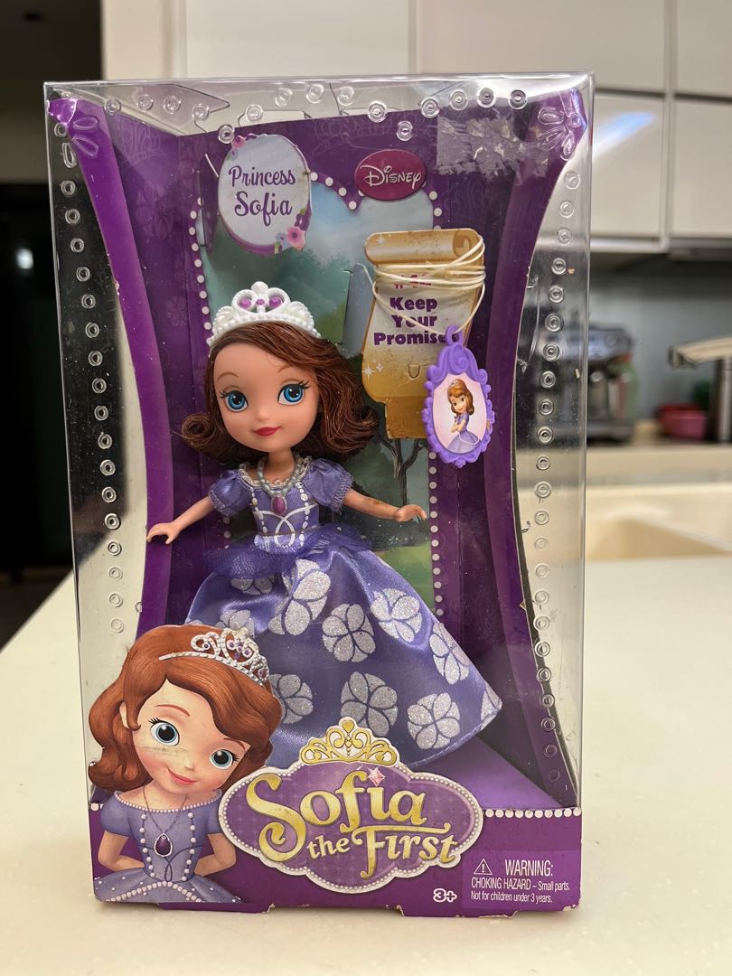 Princess sofia discount doll disney store