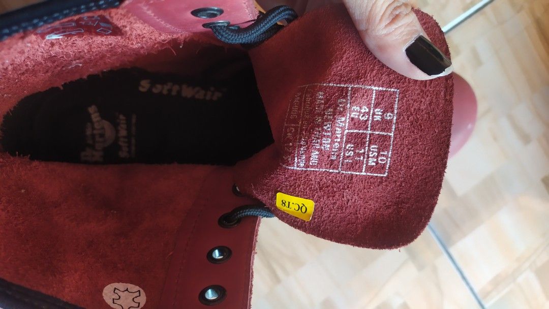 dr martens newton cherry