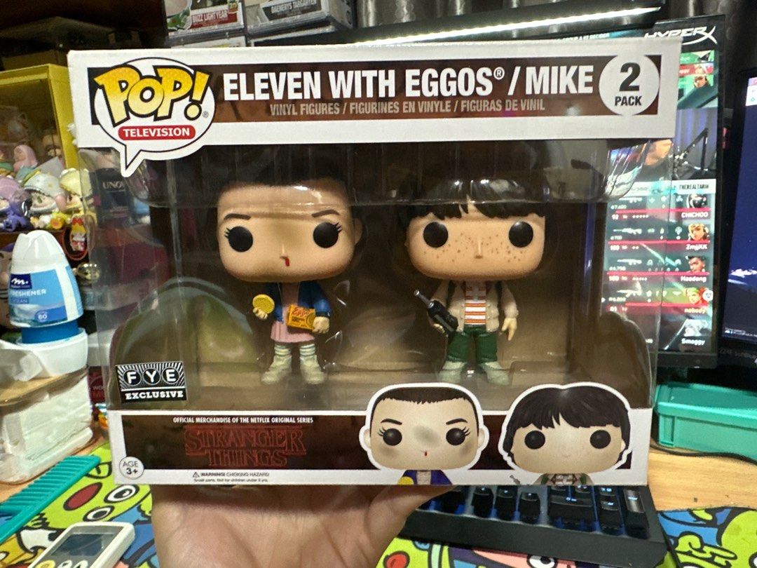 Eleven with eggos outlet and mike pop