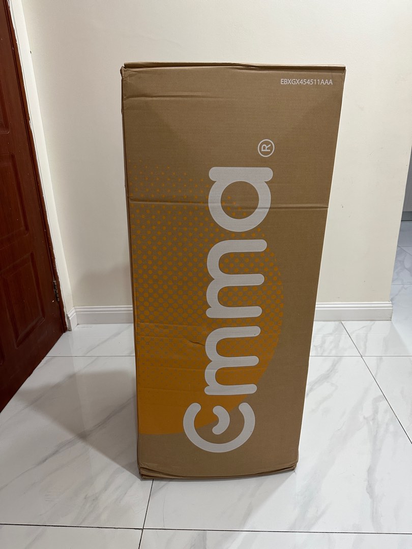 Emma Original Mattress Queen 10in Medium Firm, Furniture & Home